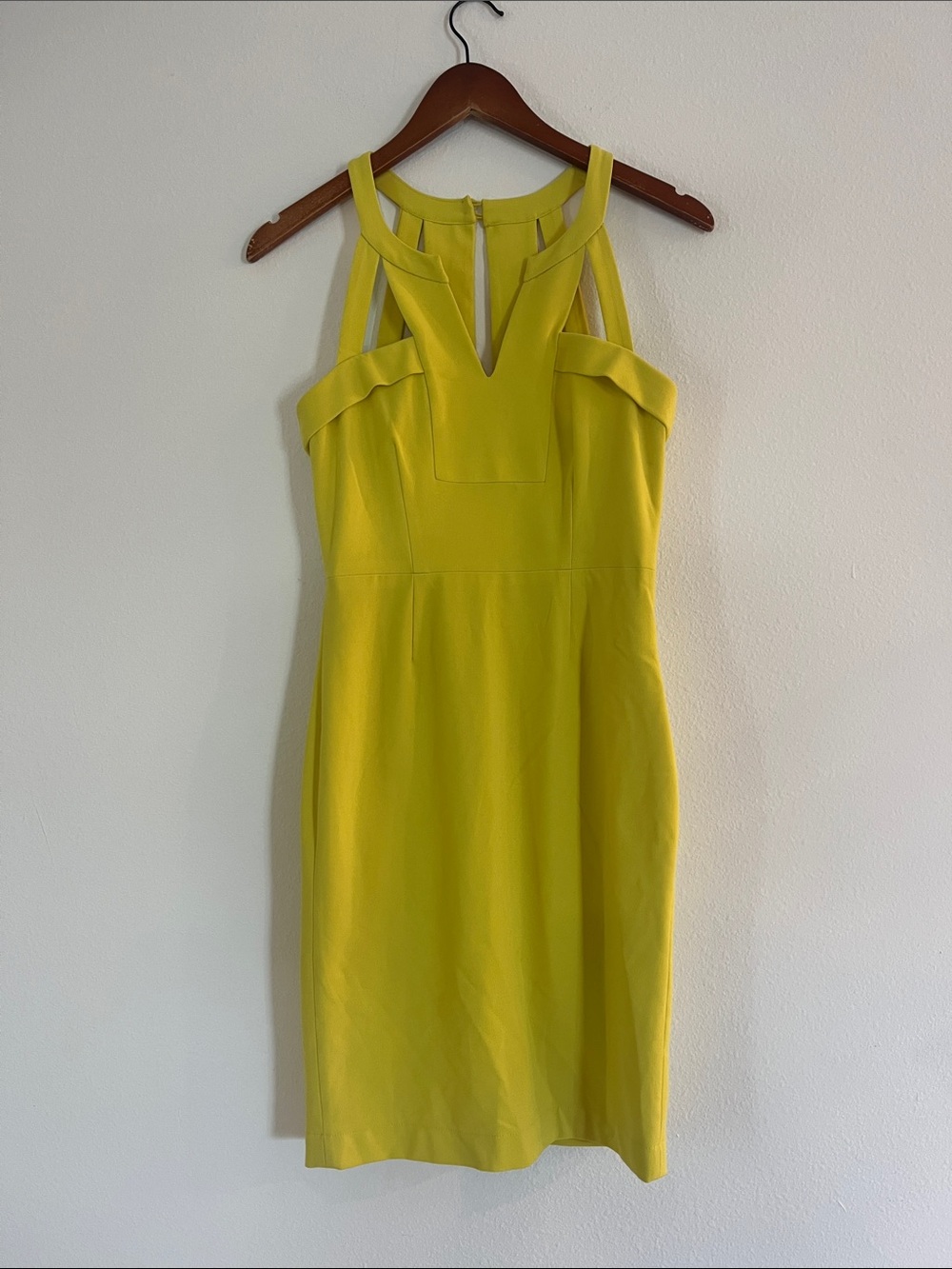 NWT BCBGMAXAZRIA Dark Lime Macie Sheath Dress